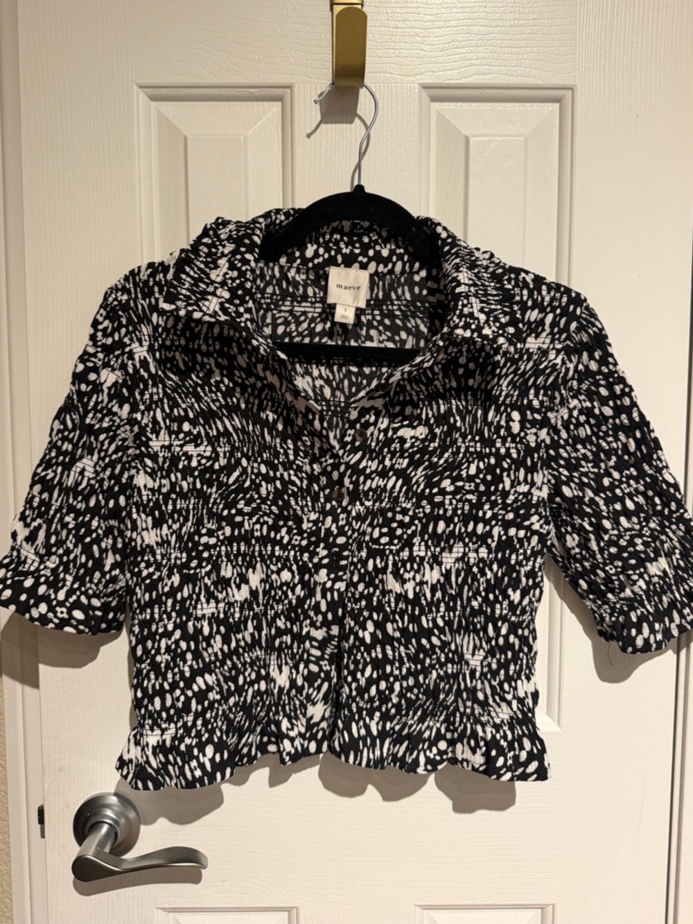 Maeve Abstract Print Button Front Top